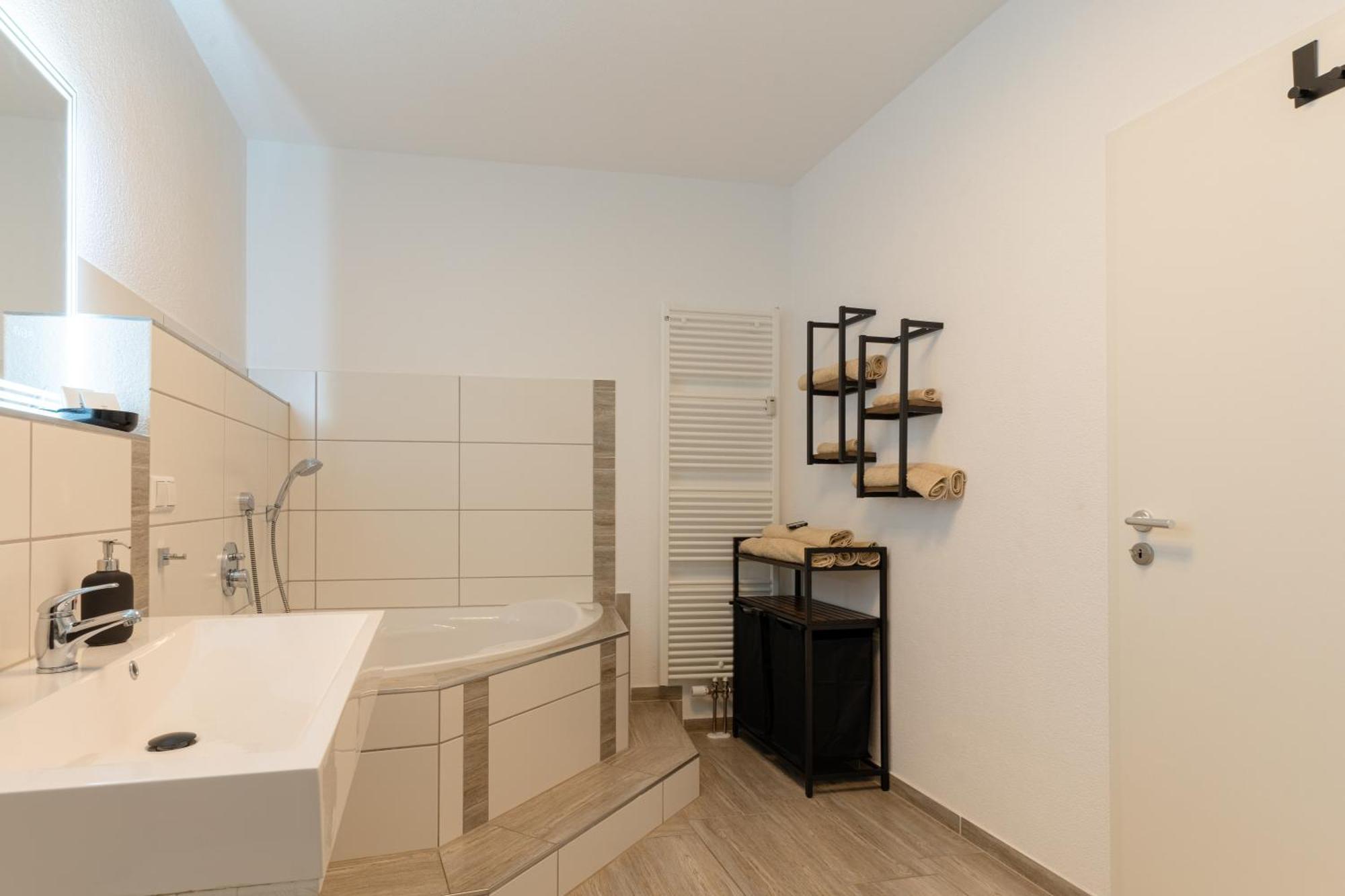 Bodensee Loft - 116 M² Traumwohnung Uhldingen-Mühlhofen Eksteriør billede